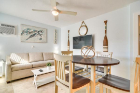 Apartment with Easy Access to Indian Rocks Beach!